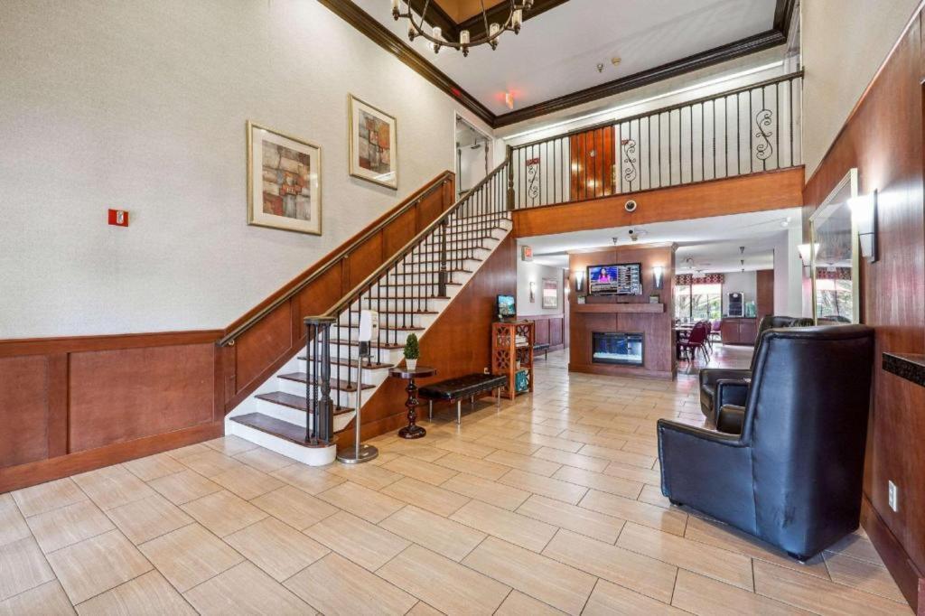 Quality Inn & Suites Dawsonville Εξωτερικό φωτογραφία