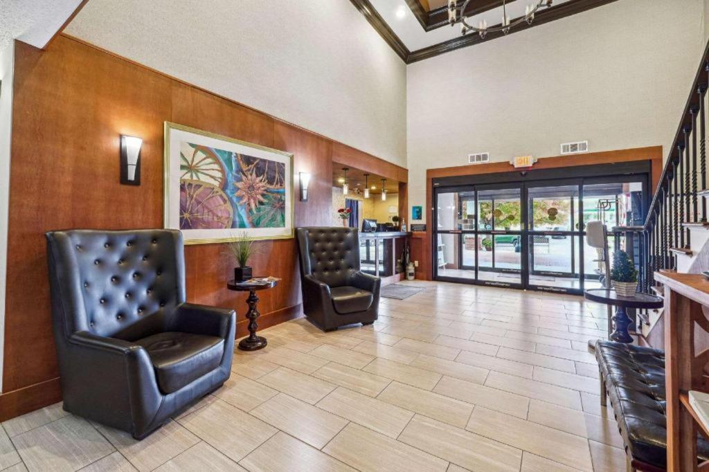 Quality Inn & Suites Dawsonville Εξωτερικό φωτογραφία
